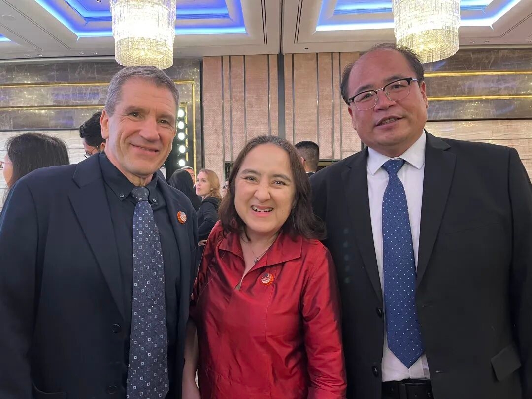 1761292437170510.jpg 3.jpg